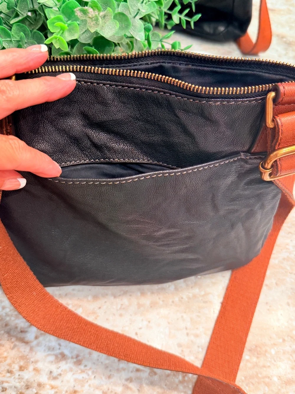 Fossil Black Leather Crossbody Bag with brown Strap